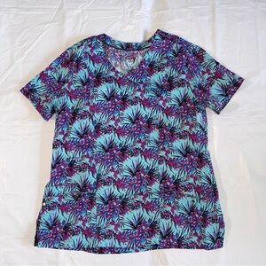 Woman’s Scrub Top M